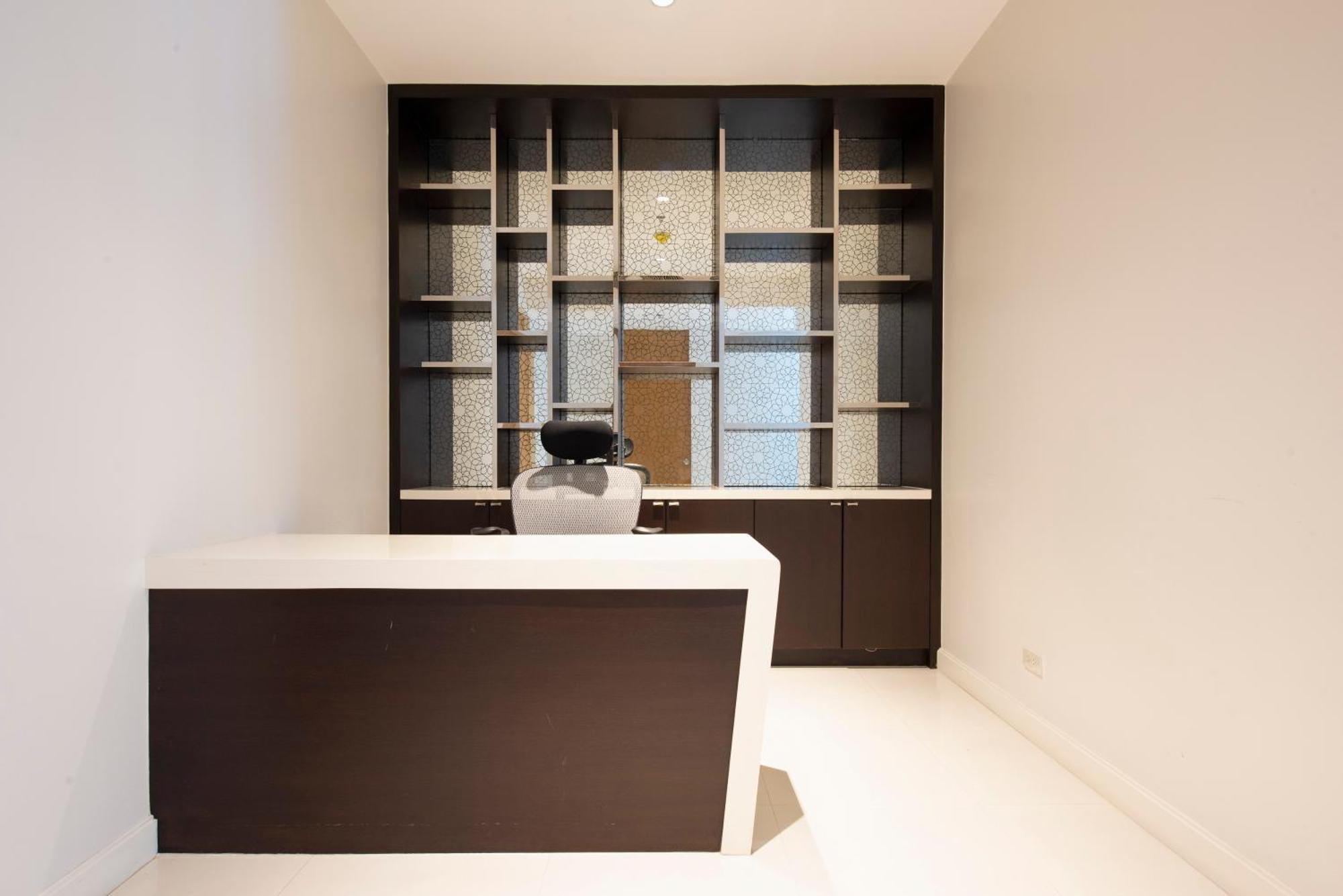 Апартаменты M Estate Private 3br, Heart Of Бангкок